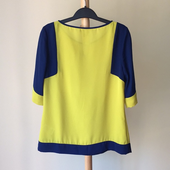 Color Block Tunic - Picture 3 of 7